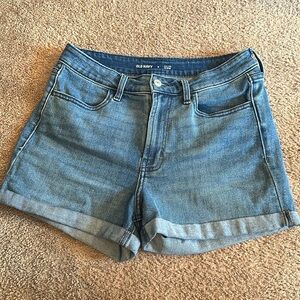 NWOT Light wash blue old navy high rise shorts